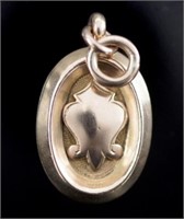 Good Edwardian 9ct rose gold pendant