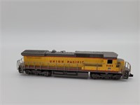 Union Pacific engine 9183 model train by Spectrum