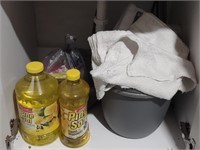 Bucket w/ Hand Towels & Pinesole Bottles