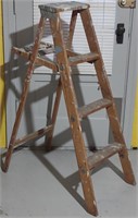 Vintage Wooden Painters Ladder 4'