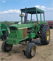JD 4010 tractor