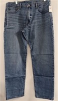 SIZE 36 X 32 GAP MEN'S STRAIGHT JEANS