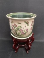 9” Ceramic Flower Pot on Wood Stand