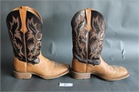 Pair of Ariat ATS cowboy boots size US 10D