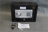 Paragon lock and safe
