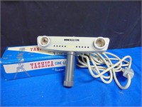 Yashika Cine Lite Model 1 ( 2 Lamp Unit )