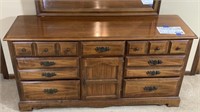 9 DRAWER TRIPLE DRESSER