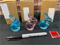 Fenton Glass - 3 Bunnies Mini