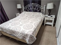 6-Piece White Queen Size Bedroom Set