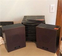 Compact stereo, Emerson speakers (2)