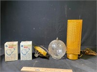 Light Fixtures & Light Bulbs