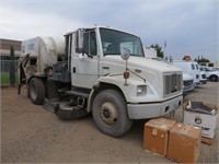 (DMV) 2004 Freightliner Tymco Sweeper Truck Model