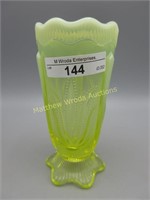 Fenton toapz opal Cactus 5" vase