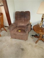 COUCH, CHAIR, 2 RECLINERS & ALL TABLE LAMPS