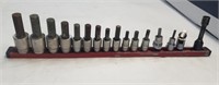 Snap-on SAE 16pcs Metric,/ Hex sockets on a sorter
