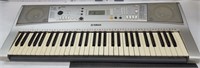 Yamaha PSR- e313 Keybord