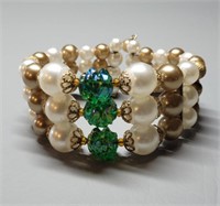 Vintage Stretch Faux Pearl Bracelet