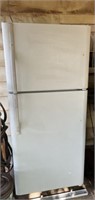 Kenmore refrigerator/ freezer, two trash cans