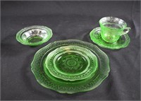 20 -pieces GREEN DEPRESSION GLASS Patrician