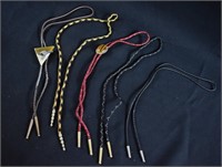 Western Cowboy Bolo Ties with extra strings