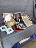 Qty of picture frames
