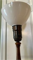 M - VINTAGE FLOOR LAMP (L60)