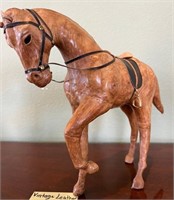 M - VINTAGE LEATHER HORSE SCULPTURE (L97)