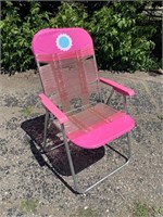 Folding pink beach chair