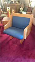 Custom made Church pew chair approx 28” wide x 25