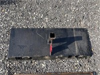 Skid steer hitch receiver plate