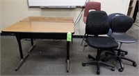 2 Student Desks & 4 Chairs