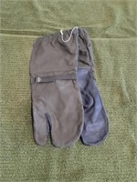 AUTHENTIC GERMAN TRIGGER GLOVES, L/XL