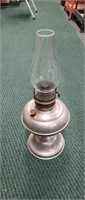 Vintage Rayo free2496 oil lantern
