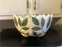 Vintage made in Italy Lemon themed center bowl