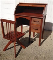 NW) VINTAGE CHILDS ROLL TOP DESK & SWIVEL CHAIR