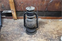 Beacon oil lamp