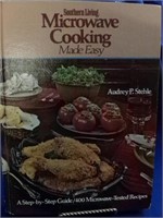 Southern Living Microwave Cooking Made Easy 1978