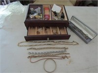 all costume jewelry & boxes