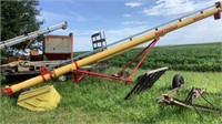 Westfield 100-31 load out auger with plastic 10"