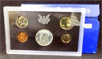 1970 LARGE DATE PROOF SET