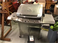 "Charbroil" Gas Grill