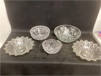 5 Crystal Glass Bowls