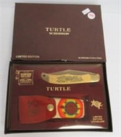 Schrade Cutlery Limited Edition Turtle Scrimshaw
