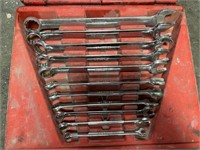 Snap-on wrench set