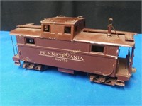 Pennsy Caboose O Scale 2 rail - Old but nice