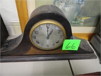 Vintage Mantel Clock