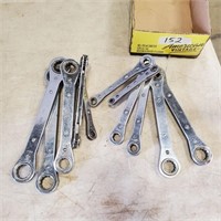 Metric and SAE Ratcheting Wrenches