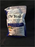 Dr. teals pure Epson salt soaking solution