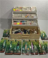 C4- REBEL 600 TACKLE BOX FULL OF MOSTLY SALMON