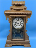 Newhaven antique mantel clock with pendulum and ke